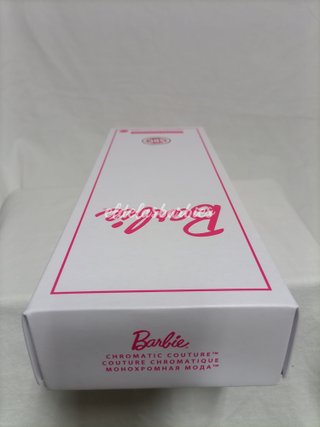 Barbie Collector Convention Chromatic Couture Arancione