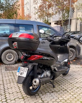Yamaha Xmax 250CC Negra