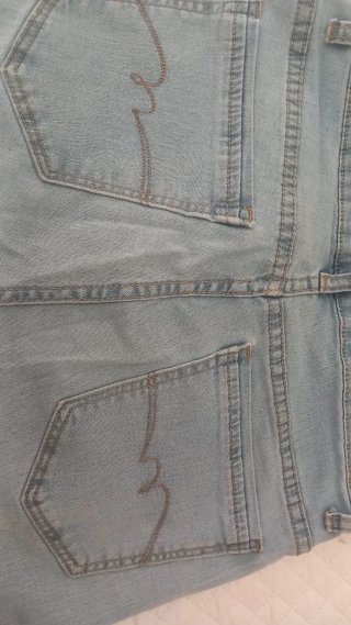 Pantalones skinny azul claro