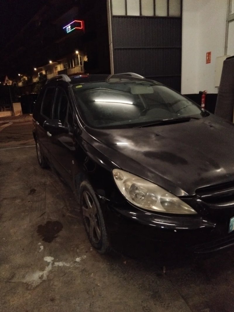 Peugeot 307 2004 - foto 1