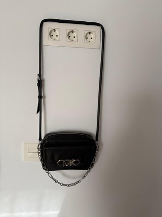 Bolso Michael Kors Negro Cadena Plata