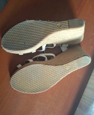 Sandalias Wechi Blancas