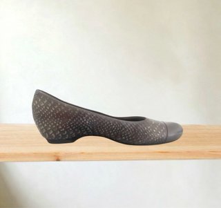 Talla 39. Zapatos de salón PITILLOS.