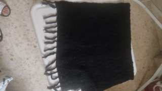 Toquilla negra con flecos