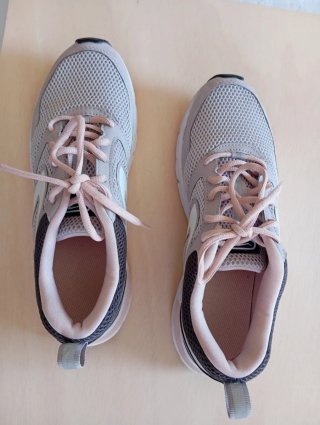 Zapatillas Run Active Gris y Rosa
