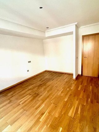 Piso en alquiler en El Llano en Gijón