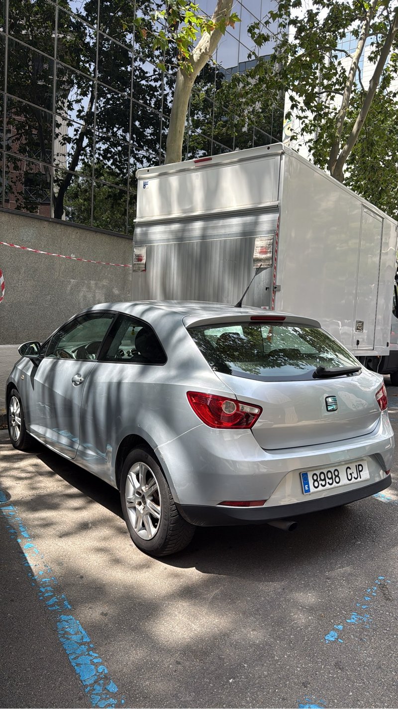 SEAT Ibiza 2009 - foto 1