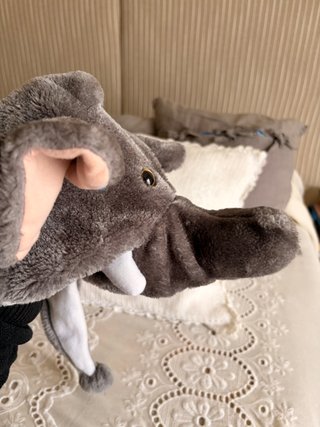 Gorro divertido elefante gris y rosa
