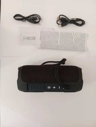Altavoz Bluetooth potente T&G  resistente al agu