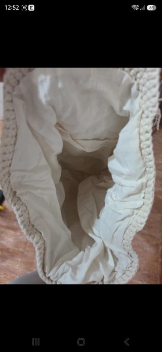Mochila de crochet beige blanco