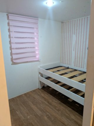Casa prefabricada de 32 M2 con ruedas