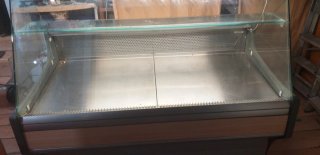 Charcutera de cristal y madera