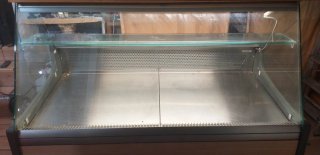Charcutera de cristal y madera