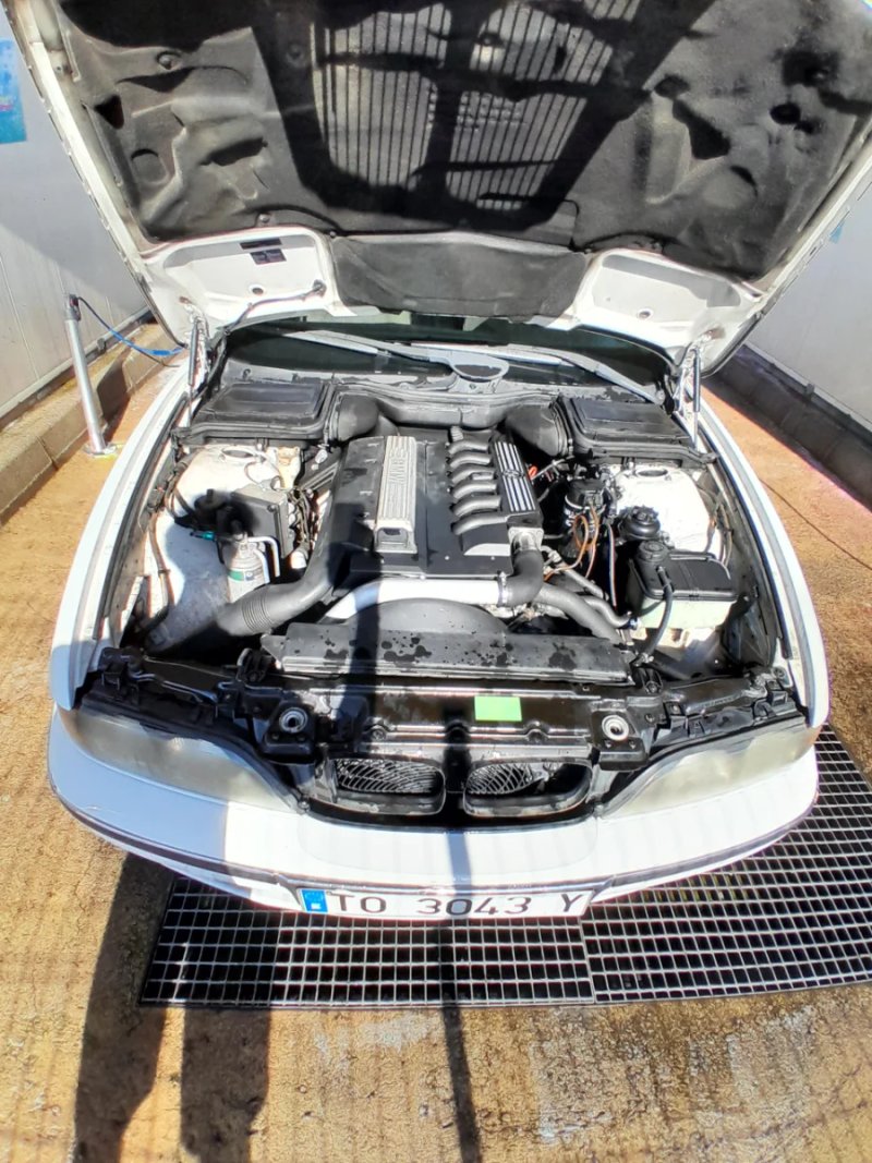 BMW Serie 5 2000 - foto 1