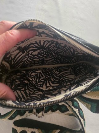 Bolso bandolera Caminatta negro