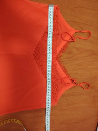 2 Camisetas de tirantes con encaje