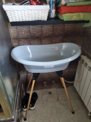 Bañera para bebé con soporte