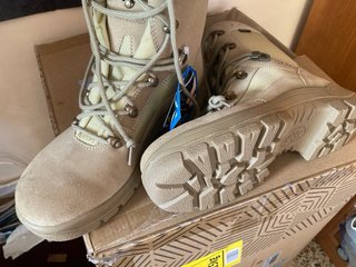 Botas militares Haix beige