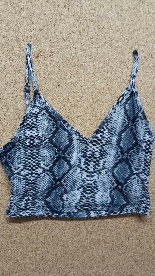 Top estampado serpiente mujer