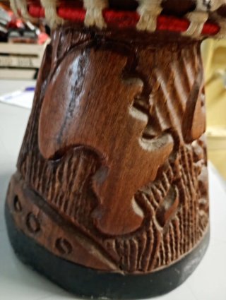Tambor Djembe Africano Tallado