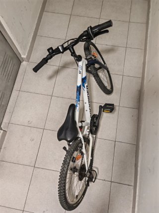Bicicleta infantil Rockrider ST 120