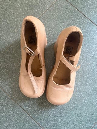 Zapatos piel plataforma Mary Jane beige
