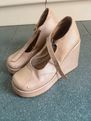 Zapatos piel plataforma Mary Jane beige