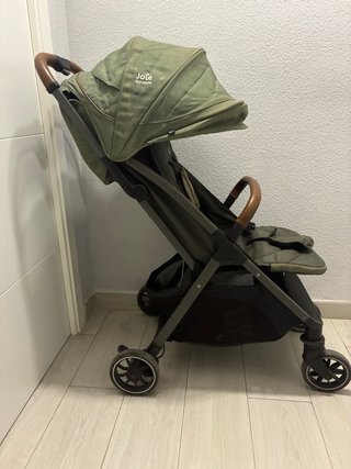 Silla de paseo Joie Signature