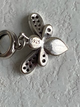 Charm Abeja con Circonitas