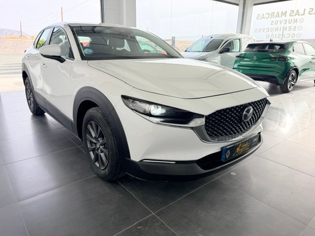 Mazda CX-30 2021, foto 4