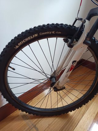 Bicicleta MTB Talla S Ruedas 26 21 Velocidades