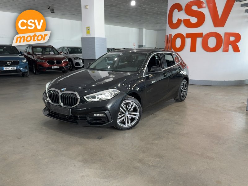 BMW SERIE 1 118I (2023) - foto 1