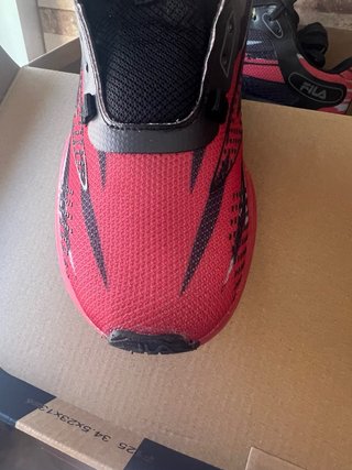 Zapatillas Fila Hombre Rojo y negro
