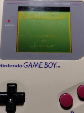 Game Boy DMG-01 + robocop, mario land y dr mario
