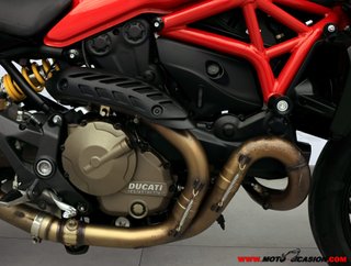 DUCATI MONSTER 821