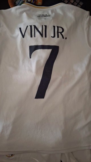 Equipación Real Madrid Vini Jr Talla 12