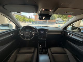 Volvo XC40 2021
