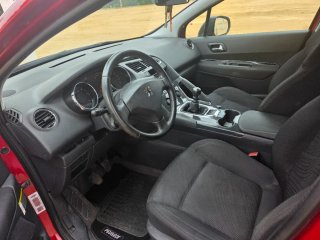 Peugeot 3008 2011