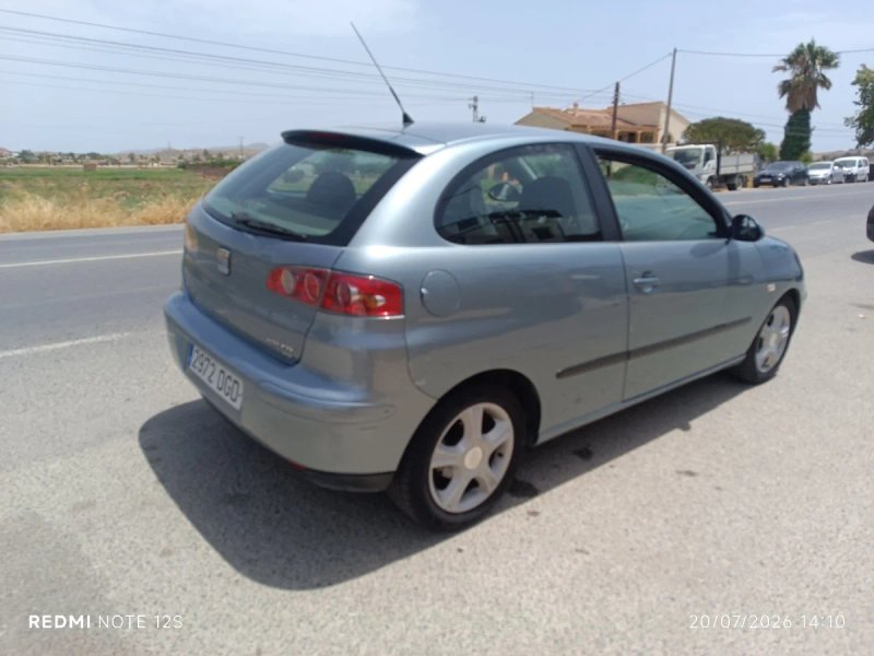 SEAT Ibiza 2005 - foto 1