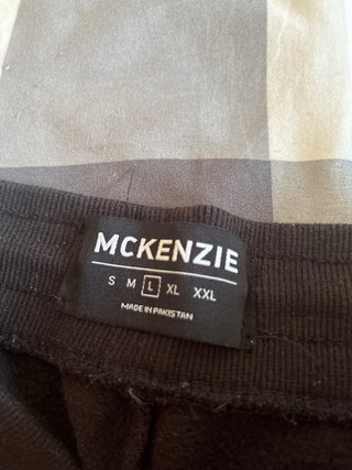 Pantalón McKenzie Talla L Negro