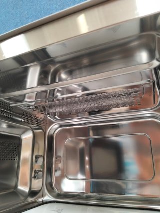 Svan Microondas 25 Litros Cerámico Inox 900w