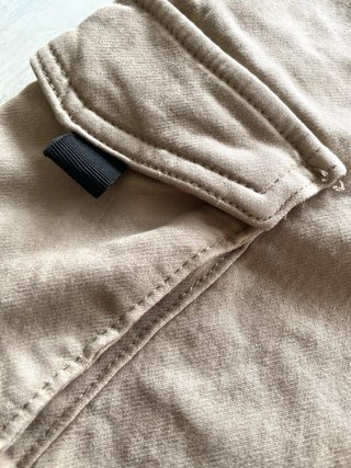 Pantalón corto short cargo Bershka Talla XS beige