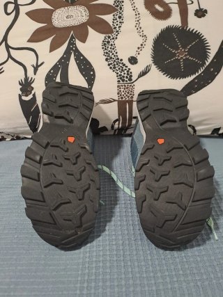 Deportivas Quechua MH500 WTP Talla 36