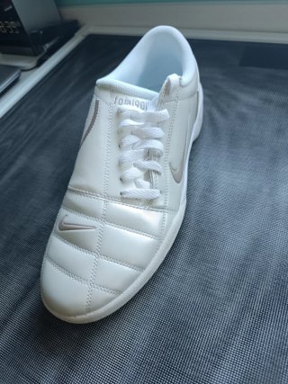 Nike Total 90
