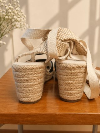 Alpargatas de cuña. Primark Talla 39