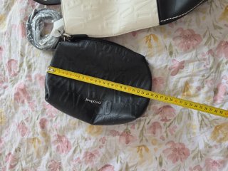Bolso Desigual Negro y Blanco Grande