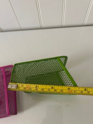 Cestas metálicas imantadas de colores