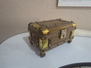 Joyero antiguo madera y metal dorado