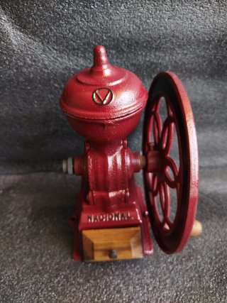 Molinillo de café antiguo Nacional