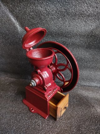 Molinillo de café antiguo Nacional